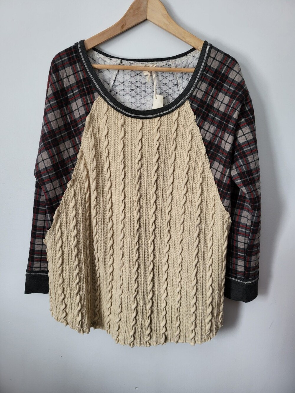 New MYSTREE Cream Knit Top with Black Trim and Subtle Plaid
